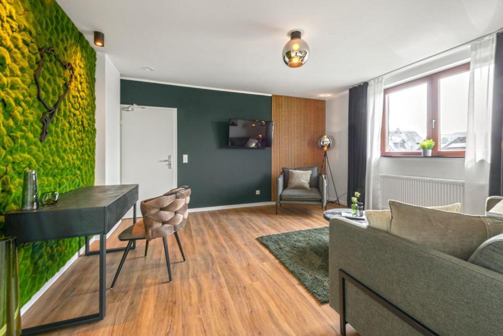 Hotel Zweite Heimat Nuerburg ケルベルク エクステリア 写真