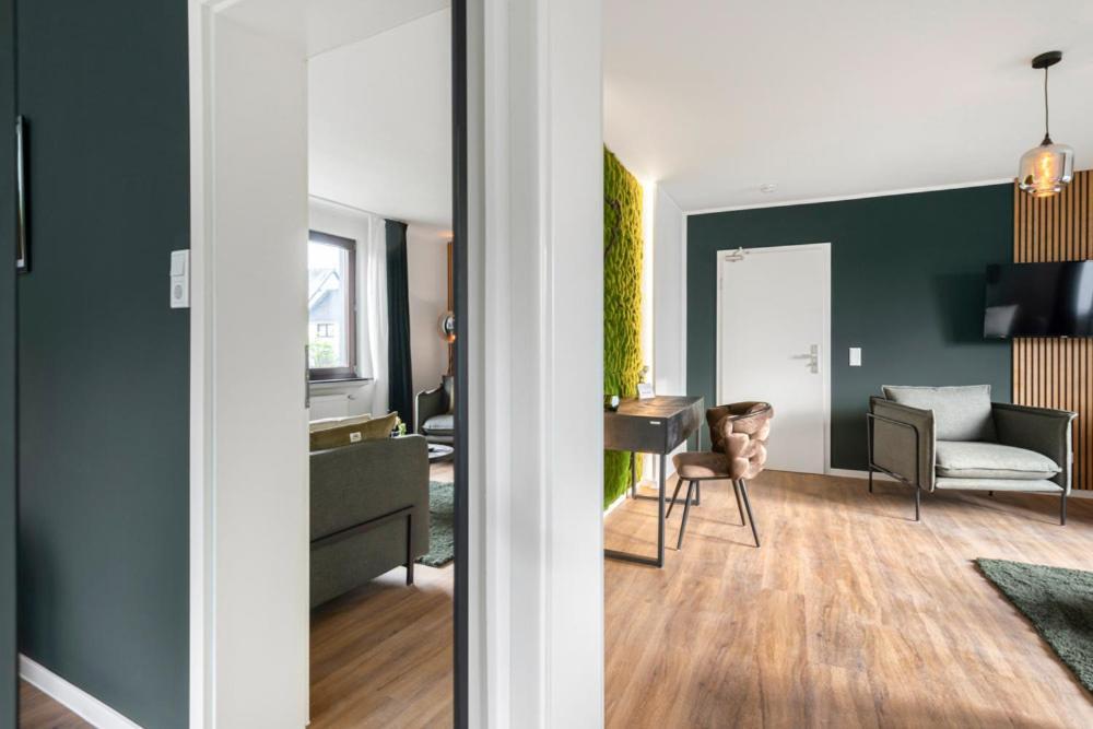 Hotel Zweite Heimat Nuerburg ケルベルク エクステリア 写真